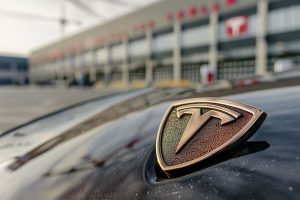 La Police déjoue un complot visant l'usine Tesla de Berlin